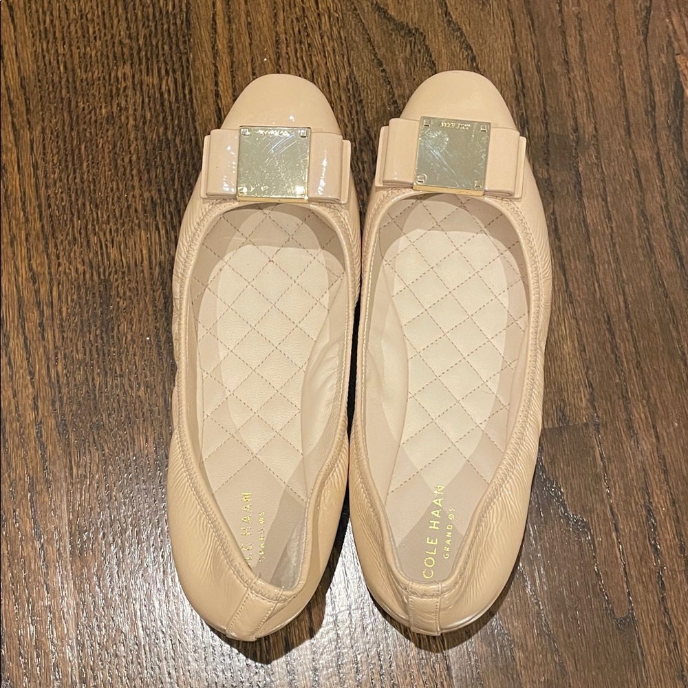 Cole Haan Women's Beige Flats with Buckle